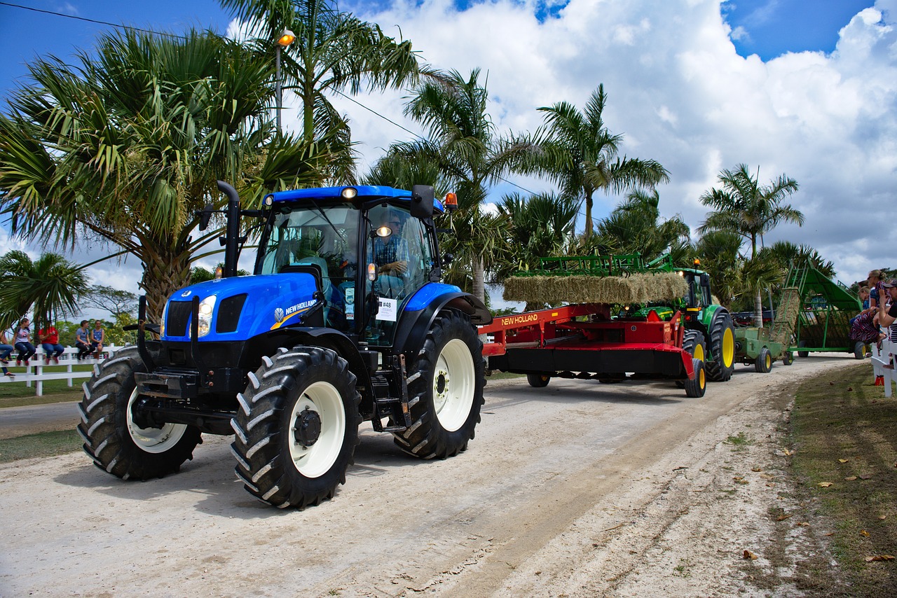 tracteur agricole bleu